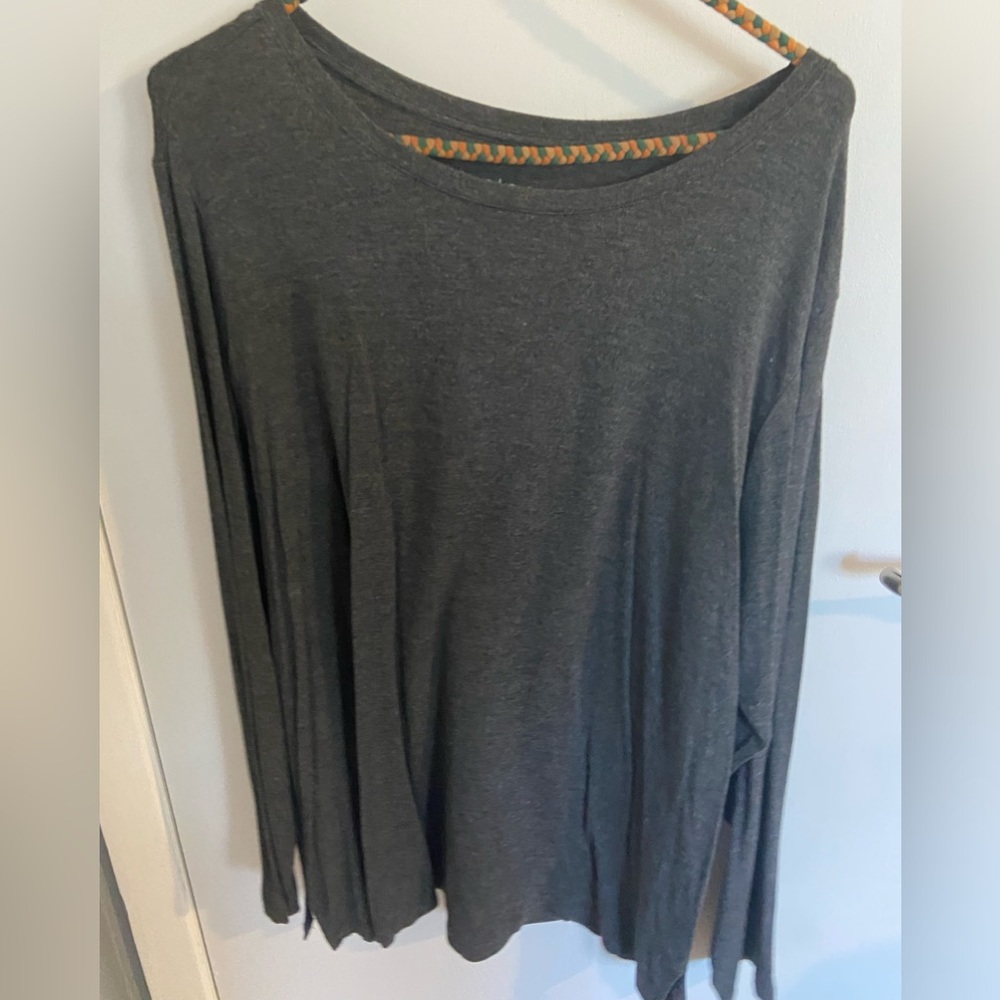 cleo’s top